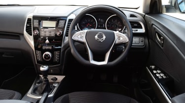 Used SsangYong Tivoli - dash